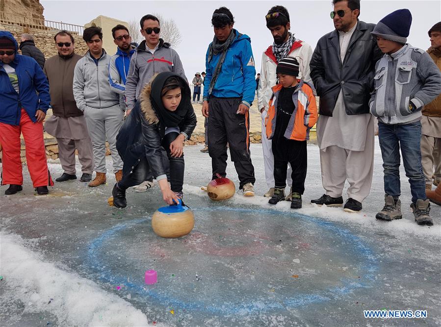 (SP)AFGHANISTAN-BAMYAN-WINTER GAME FESTIVAL