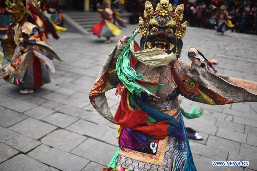 CHINA-QINGHAI-KUMBUM MONASTERY-RELIGIOUS RITUAL (CN) 