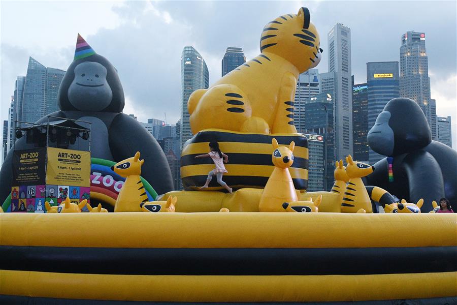 SINGAPORE-"ART-ZOO"-INFLATABLE PARK