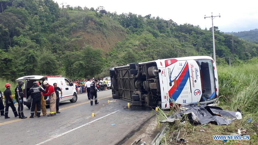 ECUADOR-MANABI-BUS ACCIDENT