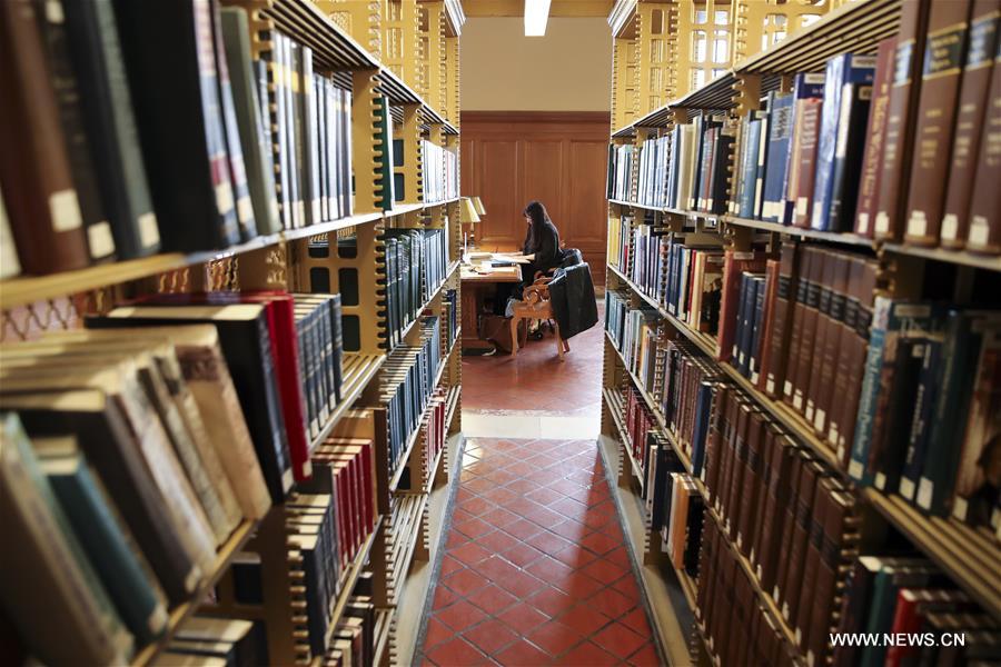 U.S.-NEW YORK-LIBRARY