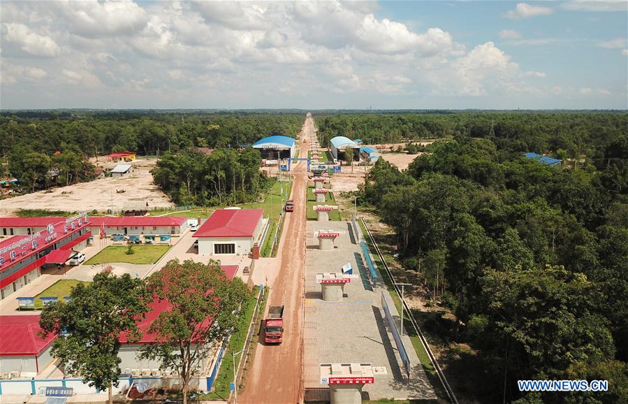 LAOS-VIENTIANE-CHINA-LAOS RAILWAY-BRIDGE