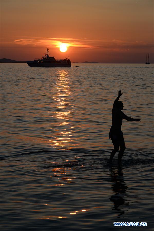 CROATIA-ZADAR-ROPEWALKING