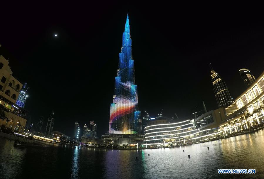 UAE-DUBAI-BURJ KHALIFA-LIGHT SHOW