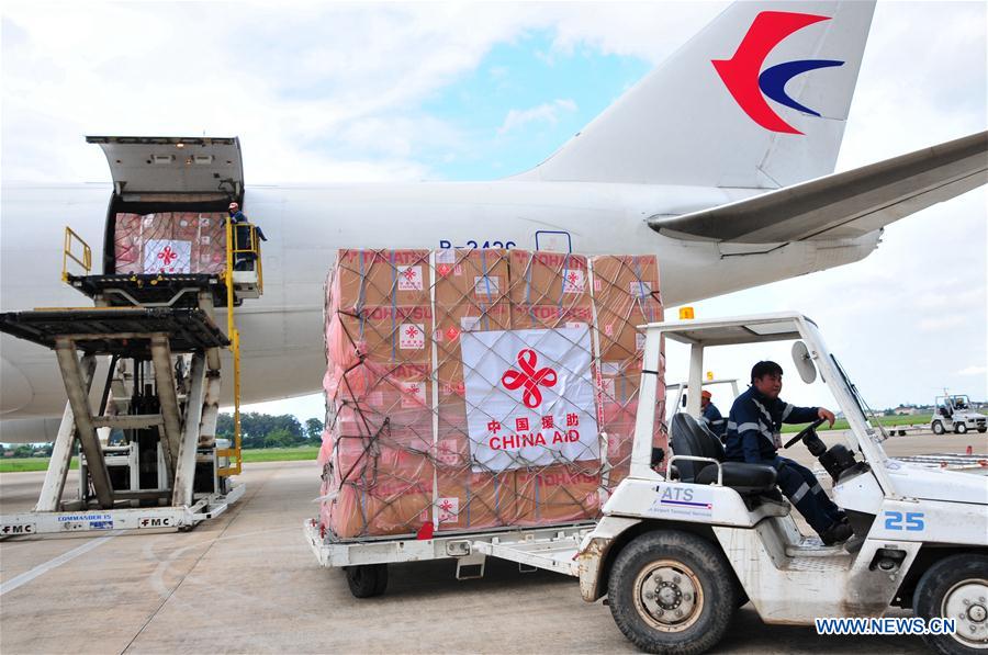 LAOS-VIENTIANE-CHINA-EMERGENCY RELIEF-HANDOVER