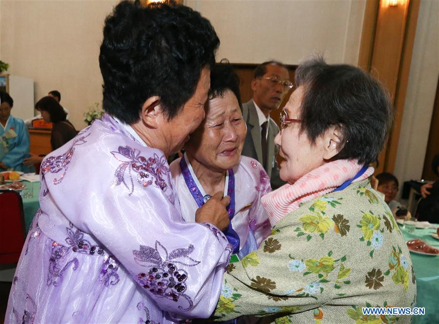 DPRK-MOUNT KUMGANG-WAR SEPARATED FAMILIES-REUNIONS