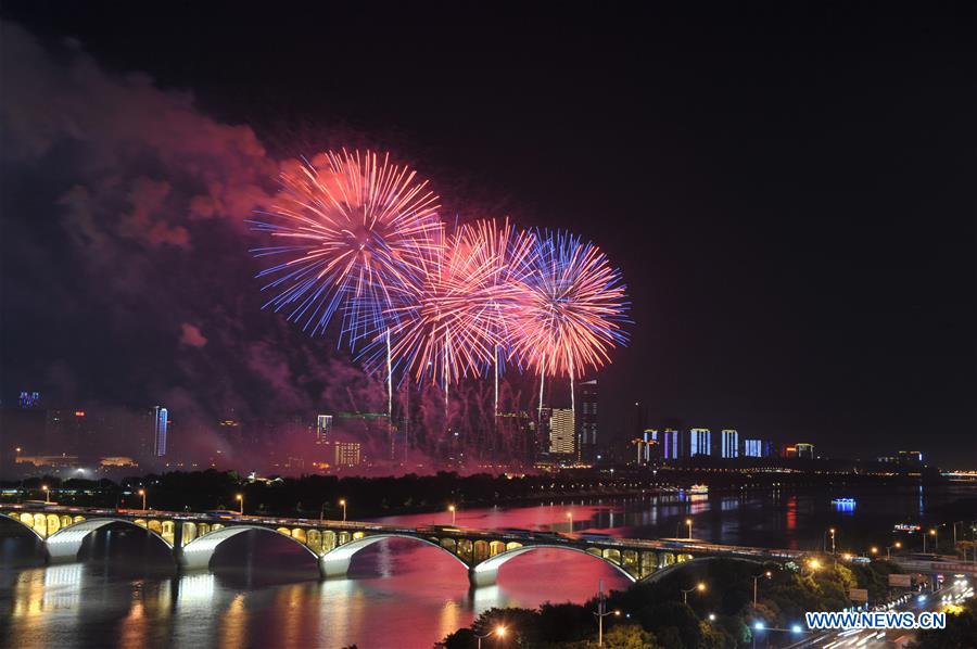 CHINA-HUNAN-CHANGSHA-FIREWORKS (CN)