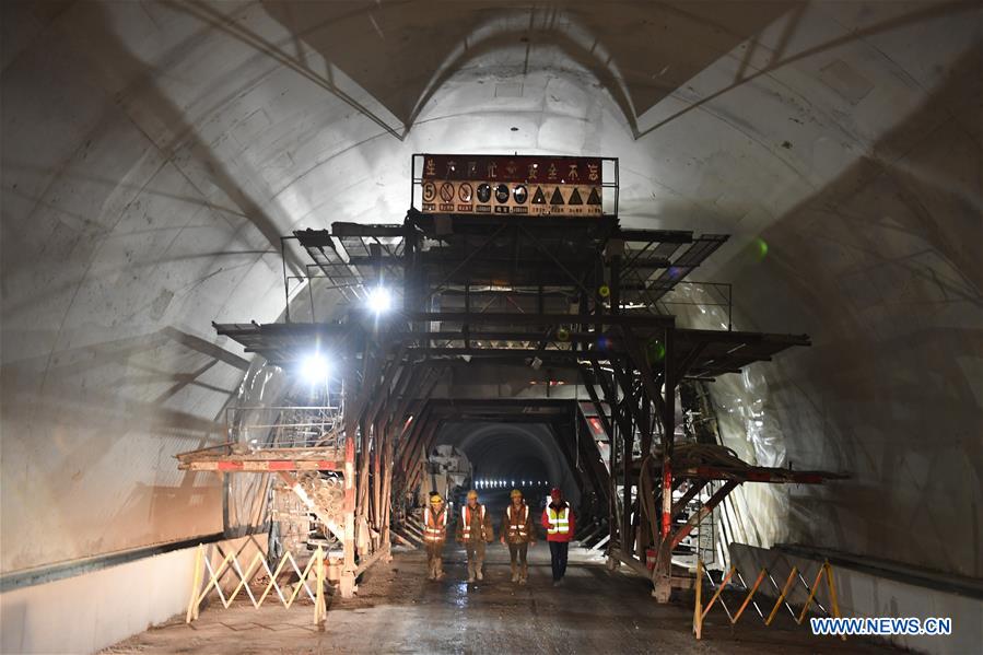 CHINA-HENAN-TUNNEL-CONSTRUCTION (CN)