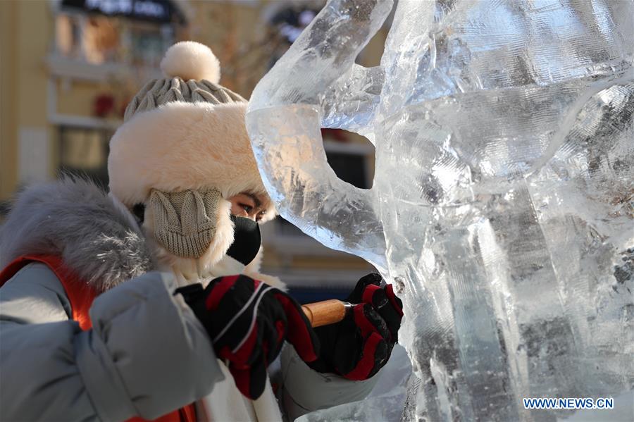 CHINA-HARBIN-ICE SCULPTURE-COMPETITION (CN)