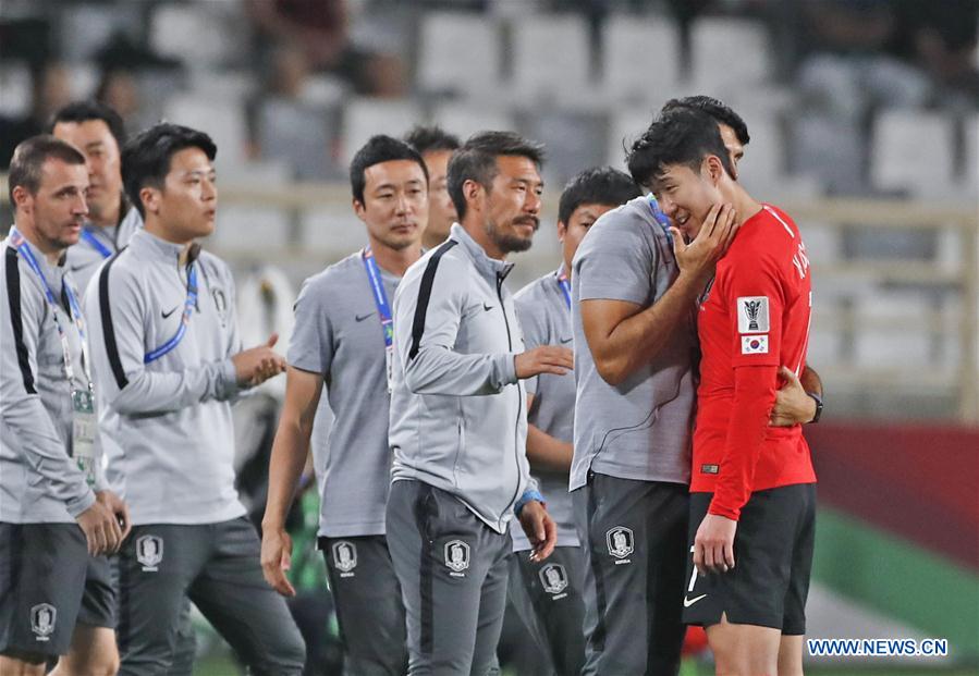 (SP)UAE-ABU DHABI-FOOTBALL-ASIAN CUP-CHN VS KOR