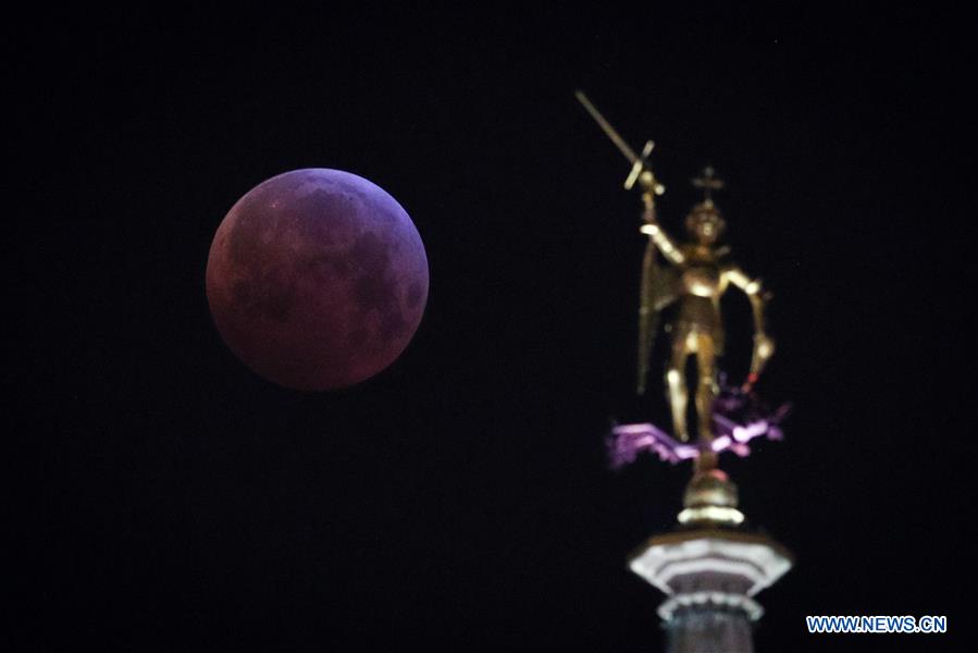 BELGIUM-BRUSSELS-TOTAL ECLIPSE OF MOON