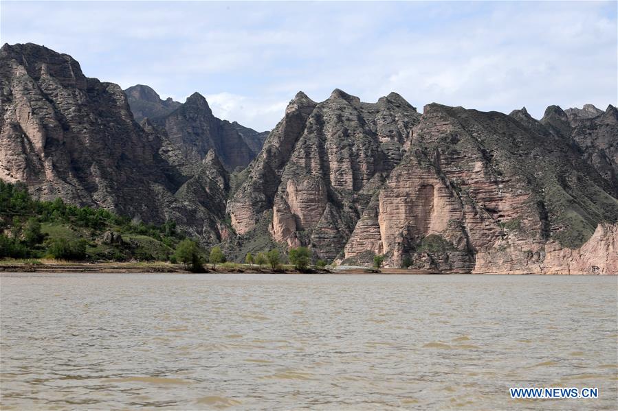 CHINA-GANSU-YONGJING-DANXIA LANDFORM (CN)