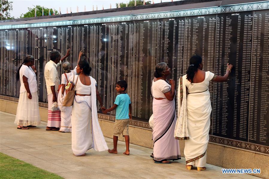 SRI LANKA-COLOMBO-WAR MEMORIAL