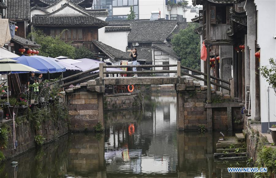 CHINA-ZHEJIANG-XINSHI TOWN-DAILY LIFE (CN)