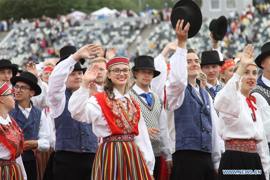 ESTONIA-TALLINN-DANCE-CELEBRATION