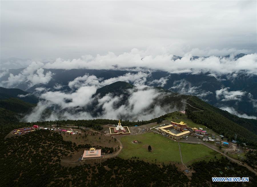 CHINA-SICHUAN-YAJIANG-SUMMER VIEW (CN)