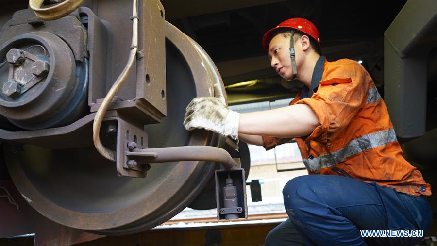 CHINA-JIANGXI-NATIONAL DAY-HOLIDAY-RAILWAY MECHANICS (CN)