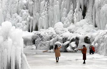 In pics: Icicles scenery in Gansu