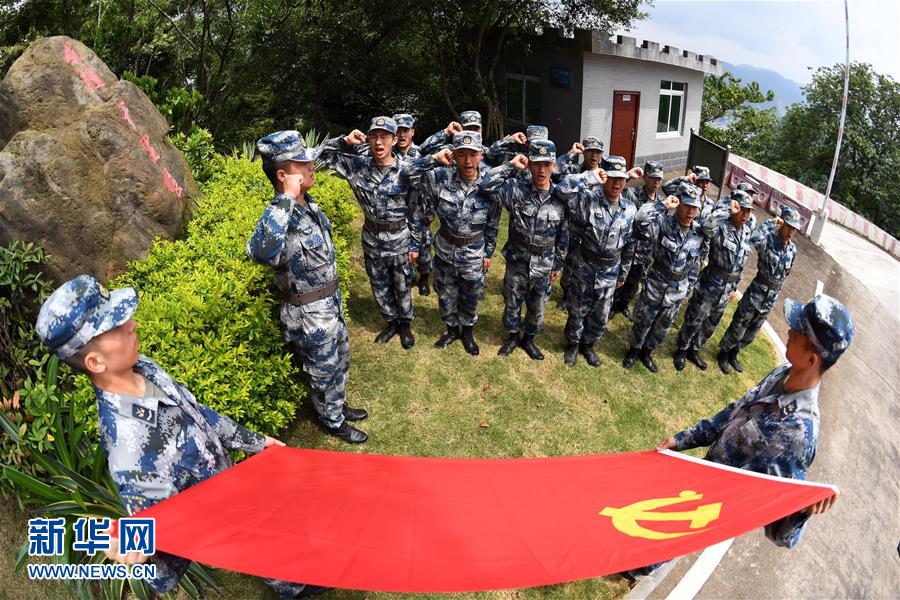 （圖文互動）（3）共和國的“千里眼”——人民空軍雷達兵70年建設發(fā)展巡禮