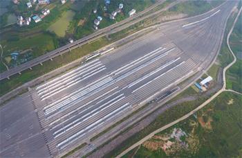 全國鐵路實行新列車運行圖