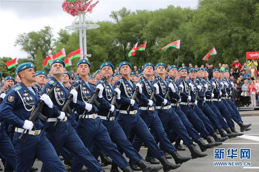 （國際）（3）白俄羅斯舉行獨立日閱兵式　解放軍儀仗隊首次應(yīng)邀參加